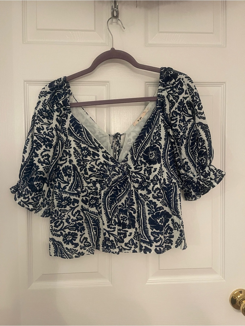 Blue Floral Tie-Front Puff Sleeve Top